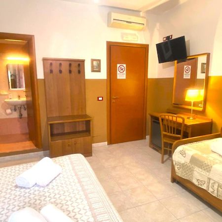 Booking Now Rome-Address Via Palestro,56- Breakfast Included エクステリア 写真