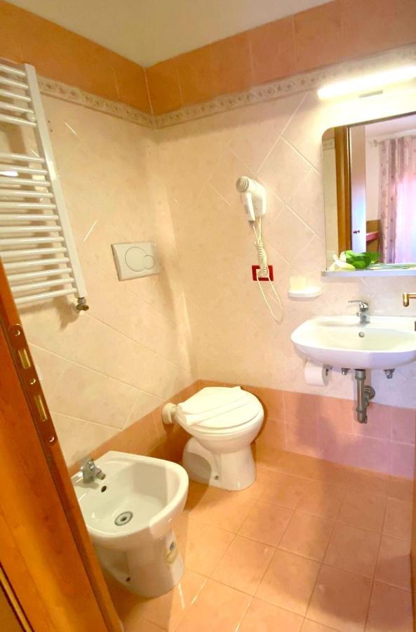 Booking Now Rome-Address Via Palestro,56- Breakfast Included エクステリア 写真