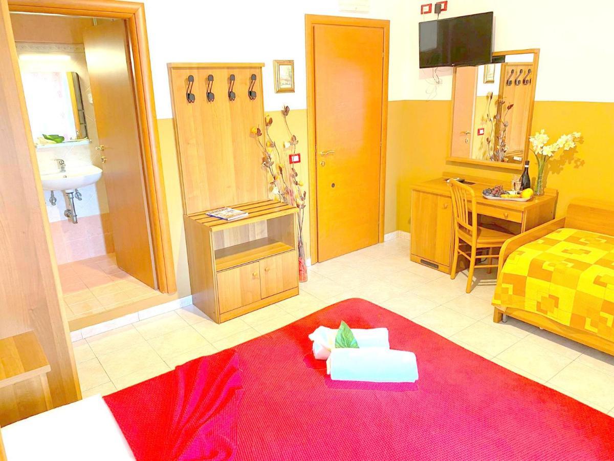Booking Now Rome-Address Via Palestro,56- Breakfast Included エクステリア 写真