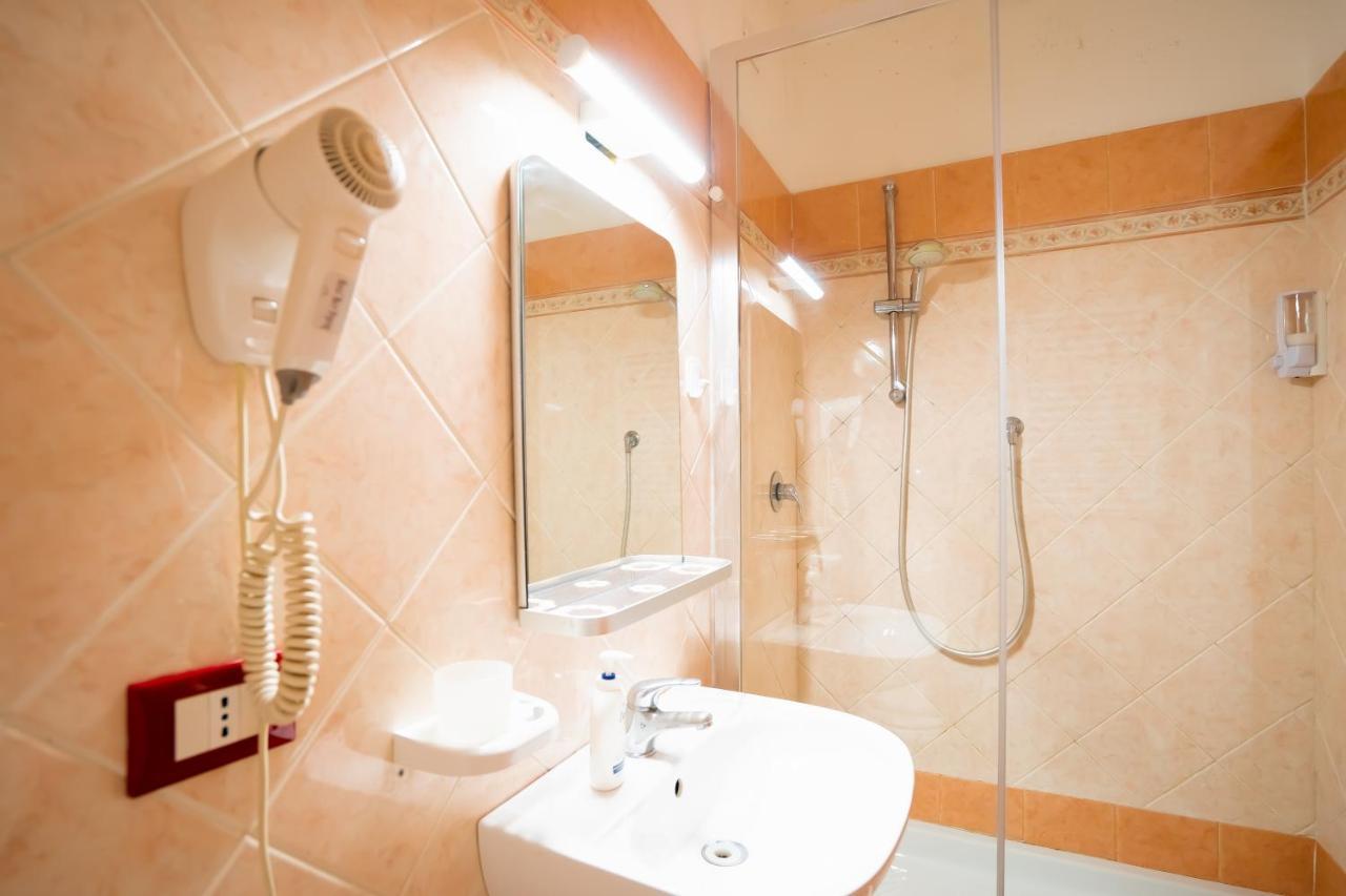 Booking Now Rome-Address Via Palestro,56- Breakfast Included エクステリア 写真