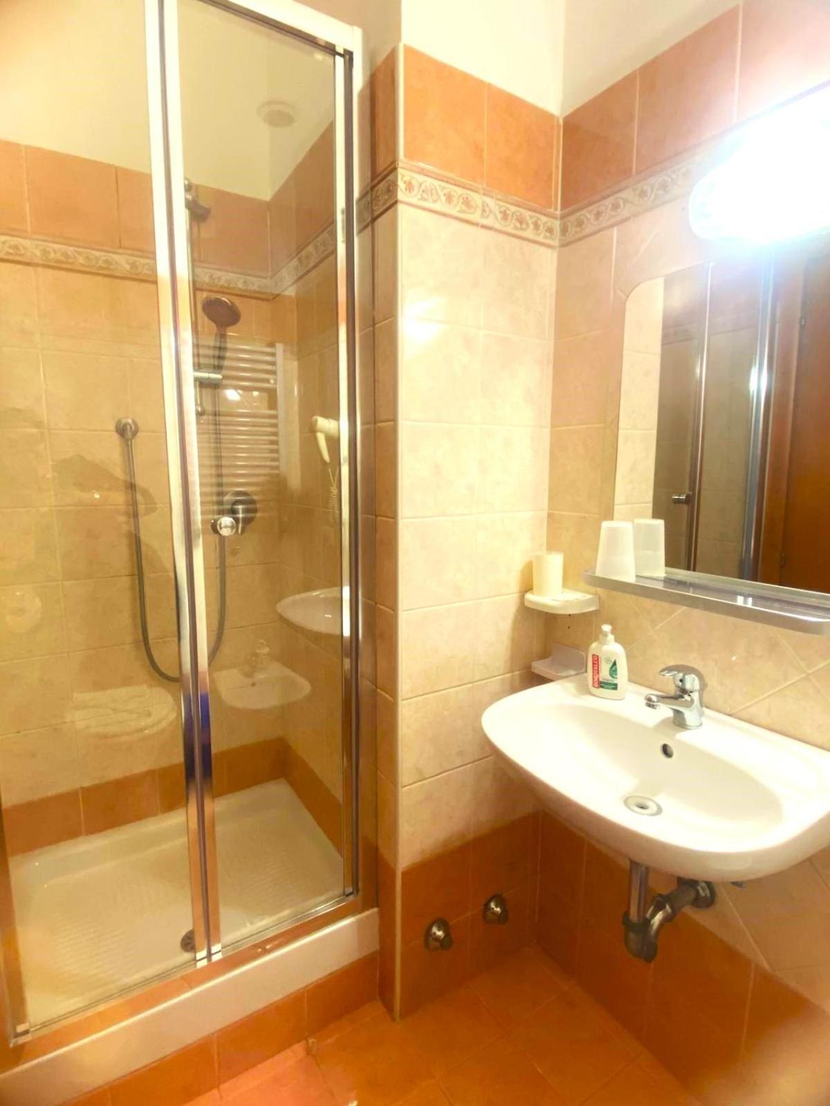 Booking Now Rome-Address Via Palestro,56- Breakfast Included エクステリア 写真